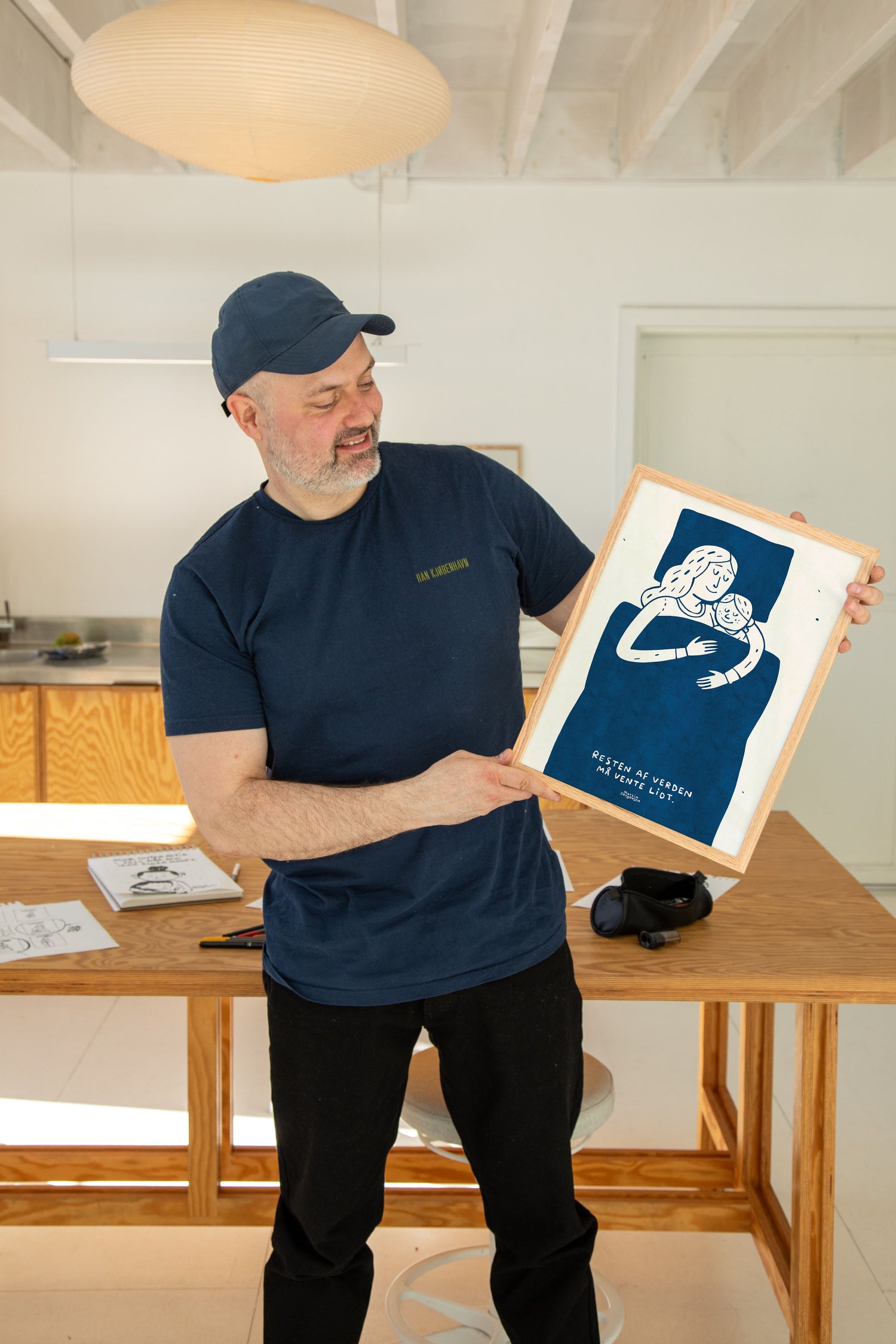 Resten af verden må vente lidt - blå